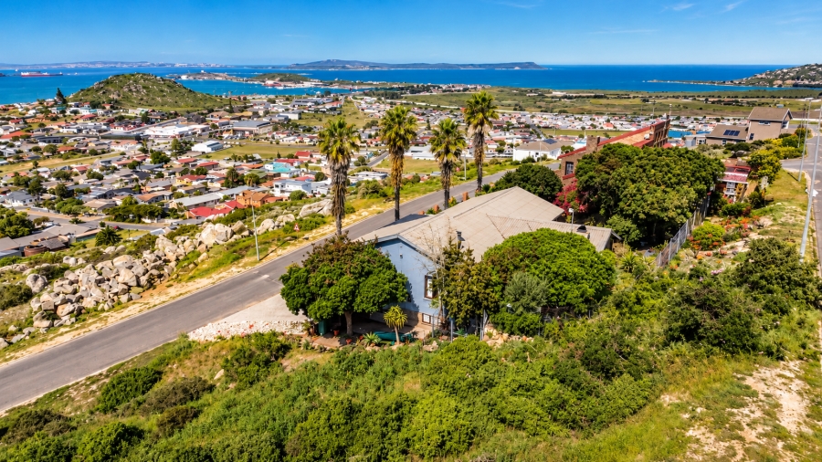 4 Bedroom Property for Sale in Saldanha Heights Western Cape